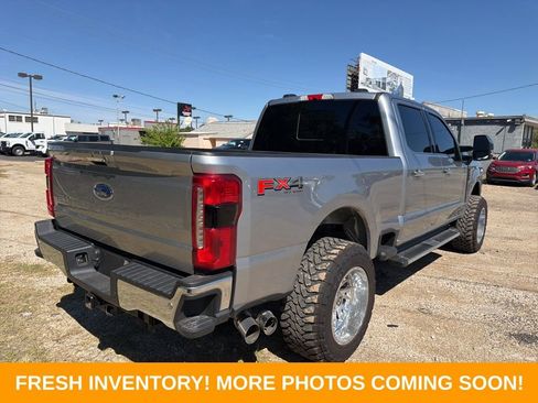 Used 2023 Ford F250 Lariat w/ Chrome Package image 7