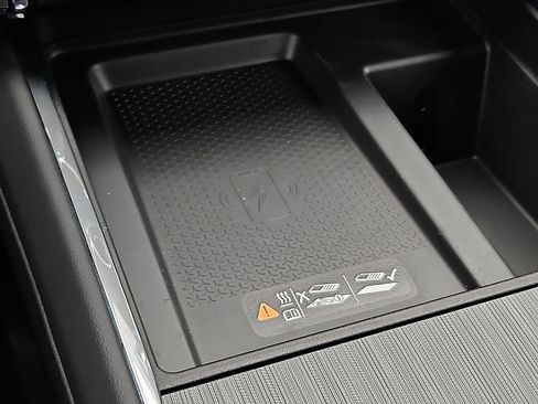 New 2026 GMC Acadia Elevation w/ Black Edition FWD image 17