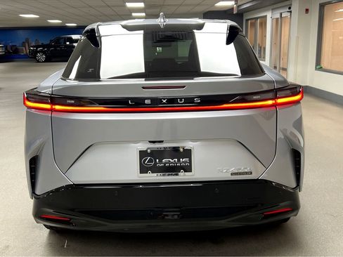 New 2026 Lexus RZ 450e AWD image 6