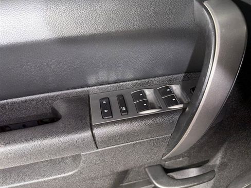 Used 2014 Chevrolet Silverado 2500 LT w/ Interior Plus Package image 10