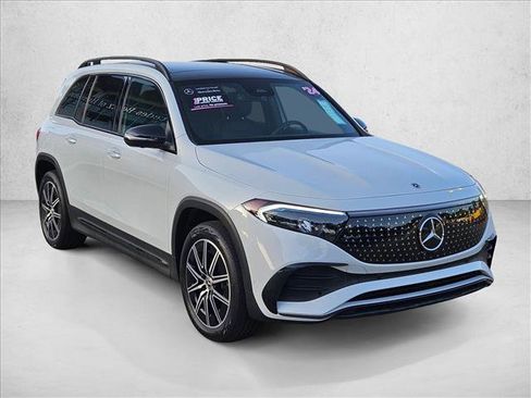 Certified 2024 Mercedes-Benz EQB 350 4MATIC SUV image 3