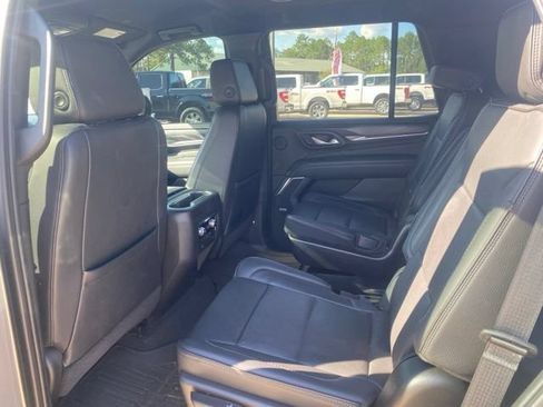 Used 2021 GMC Yukon Denali AWD/4WD image 9