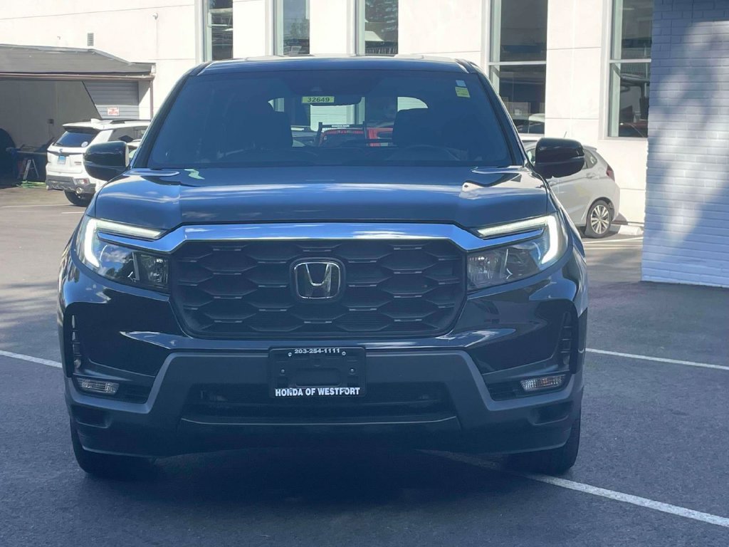 Used 2023 Honda Passport EX-L image 2