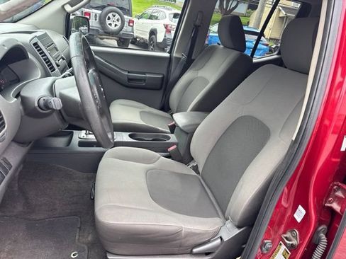 Used 2014 Nissan Xterra X AWD/4WD image 11