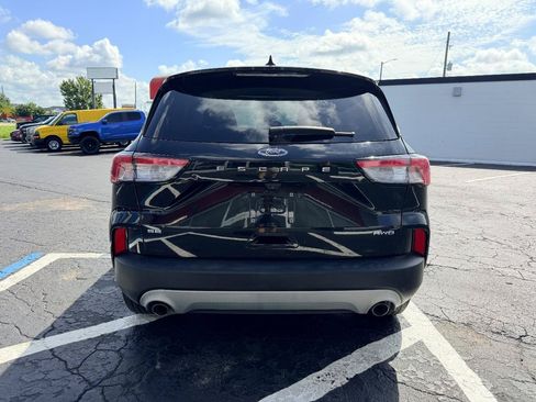 Used 2021 Ford Escape SE AWD/4WD image 6