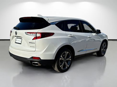 Used 2023 Acura RDX AWD w/ Advance Package image 3