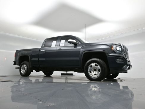 Used 2018 GMC Sierra 1500 Denali image 4