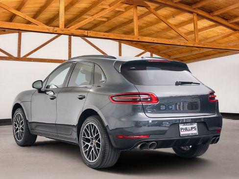 Used 2018 Porsche Macan S image 3