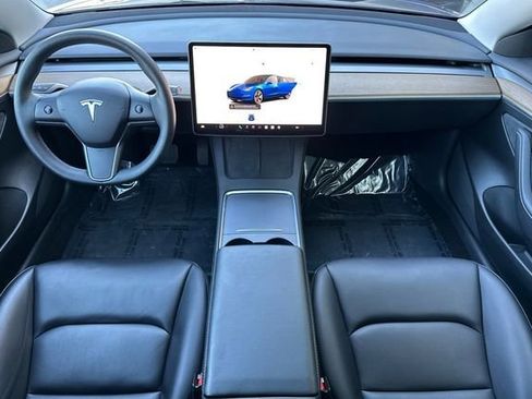 Used 2023 Tesla Model 3 Standard Range image 15
