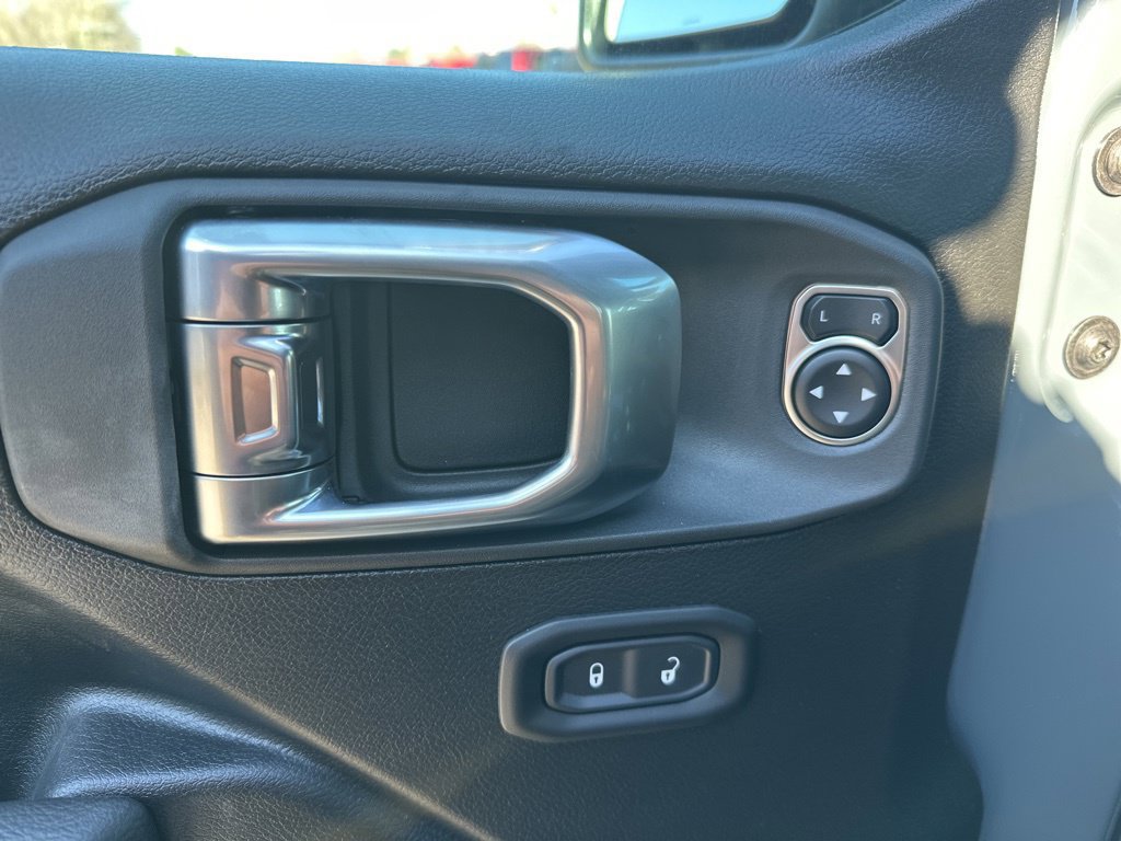 New 2026 Jeep Gladiator Sport AWD/4WD image 13