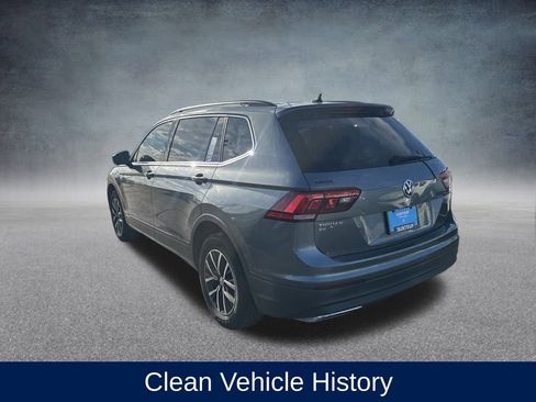 Used 2019 Volkswagen Tiguan SE w/ Panoramic Sunroof Package image 4