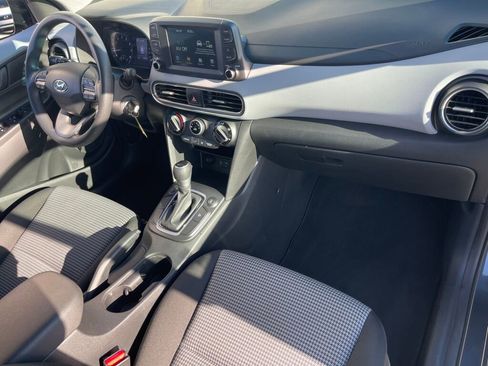 Used 2020 Hyundai Kona SE AWD/4WD image 28