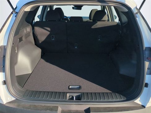 New 2026 Hyundai Tucson Blue SE w/ Tow & Go Package image 14