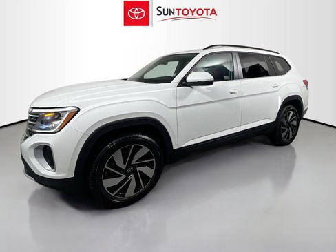 Used 2024 Volkswagen Atlas SE image 9