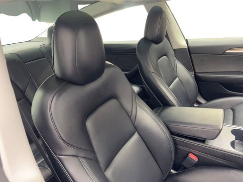 Used 2023 Tesla Model 3 Standard Range image 43