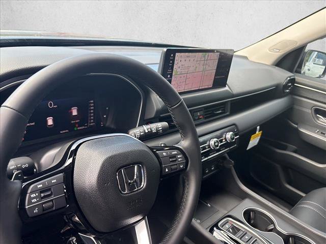 New 2026 Honda Pilot Touring image 9