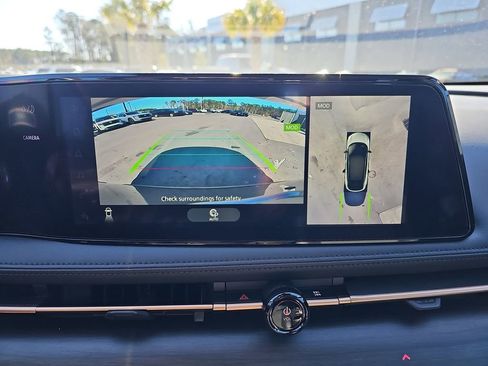 Used 2023 Nissan Ariya FWD image 27