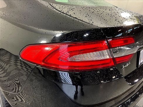 Used 2015 Jaguar XF Portfolio AWD/4WD image 20