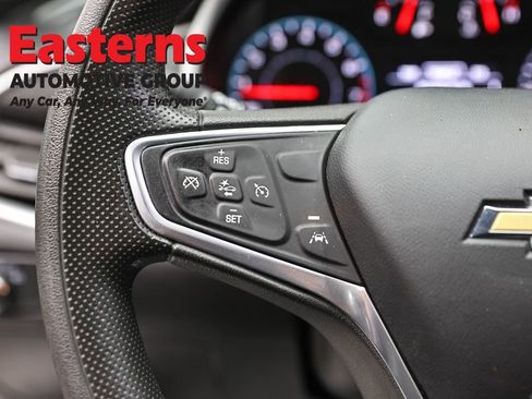 Used 2023 Chevrolet Malibu LT FWD image 15
