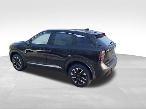 New 2026 Nissan Kicks SV w/ Cold Weather Package image 3