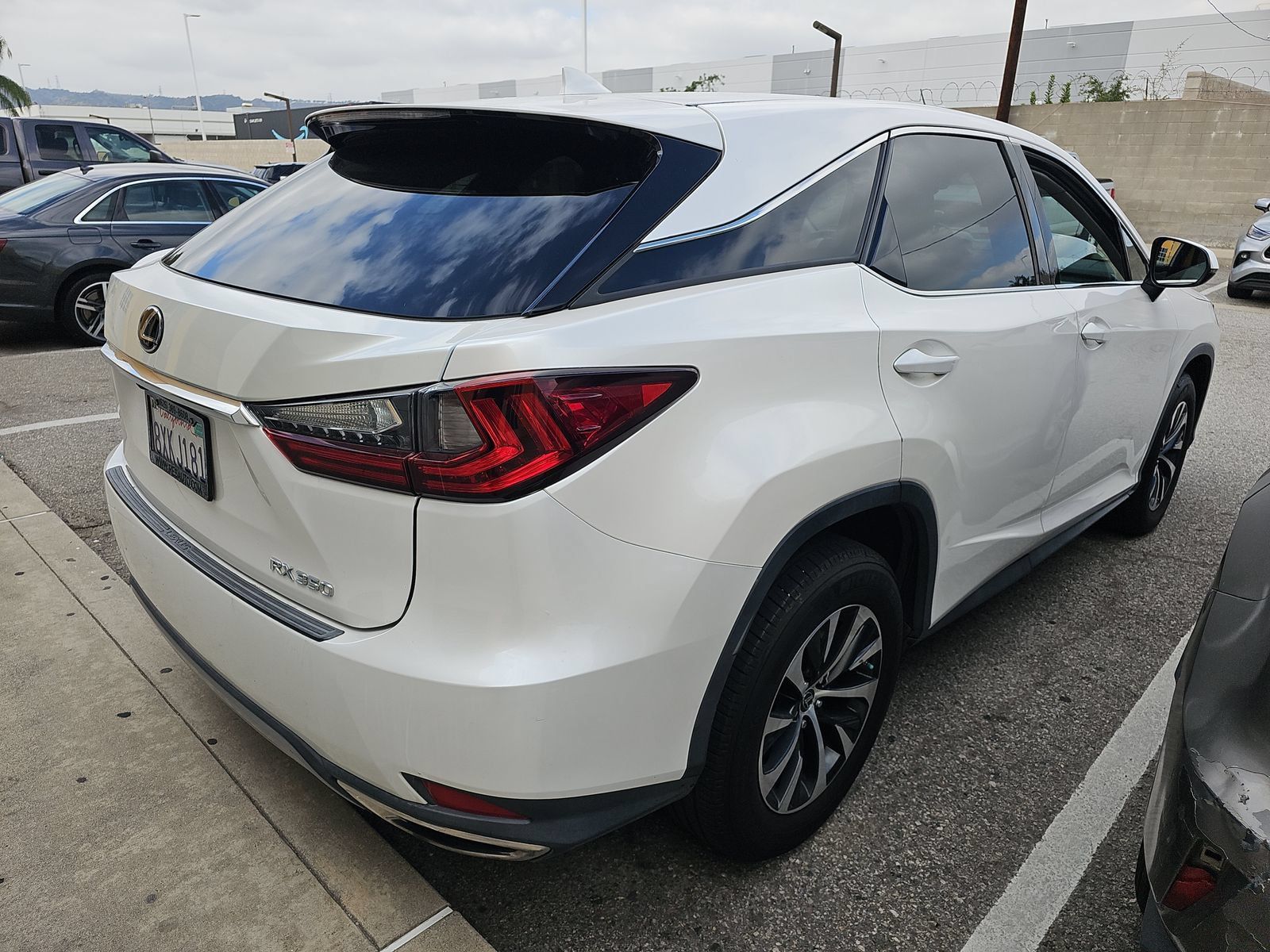 Used 2021 Lexus RX 350 FWD w/ Accessory Package image 3
