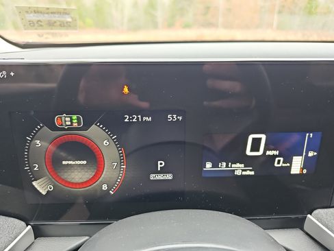 New 2026 Nissan Kicks SV w/ Charging Package image 21