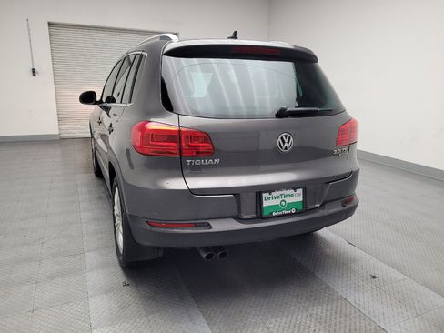 Used 2014 Volkswagen Tiguan SE image 6