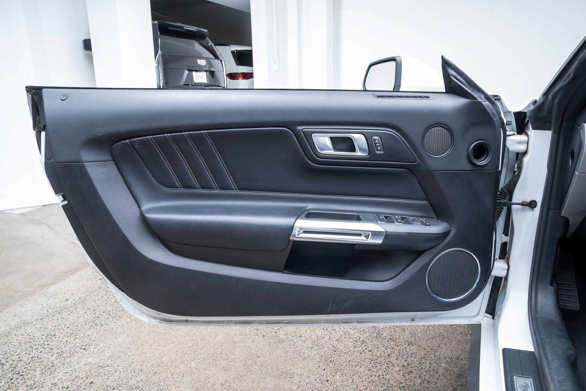 Used 2022 Ford Mustang Premium RWD image 16