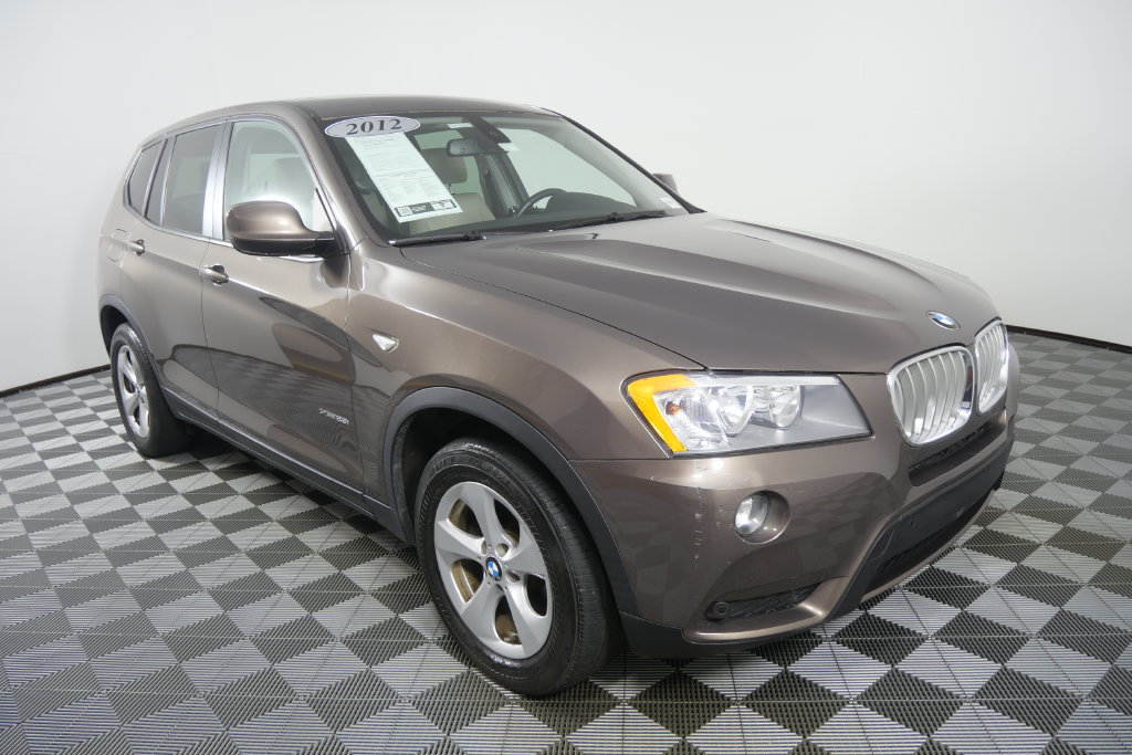 Used 2012 BMW X3 xDrive28i AWD/4WD image 2