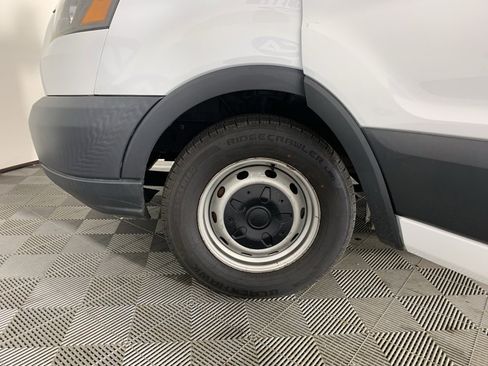 Used 2018 Ford Transit 150 130 Medium Roof image 12