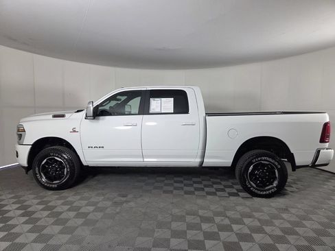 Certified 2026 RAM 2500 Laramie AWD/4WD image 8