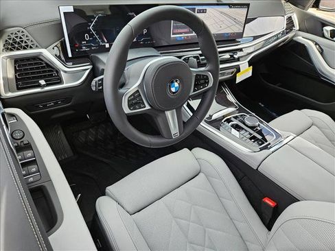 New 2026 BMW X5 sDrive40i w/ M Sport Package image 3