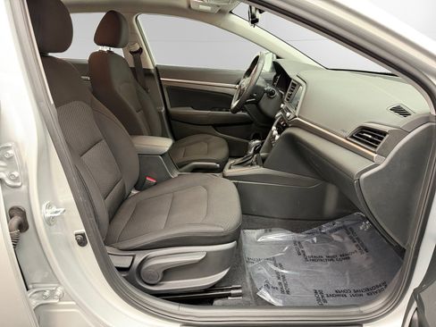Used 2019 Hyundai Elantra Value Edition w/ Cargo Package image 15