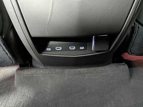 Certified 2021 Cadillac Escalade Sport Platinum image 28