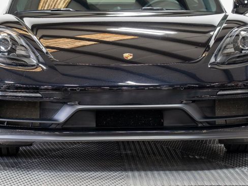 Used 2019 Porsche 718 Cayman GTS image 6