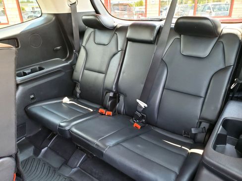 Used 2022 Kia Telluride LX image 15