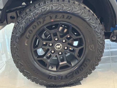New 2026 Ford Bronco Badlands AWD/4WD image 18