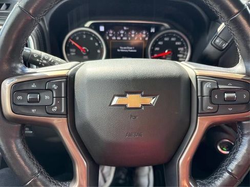 Used 2020 Chevrolet Silverado 1500 High Country w/ Technology Package image 27