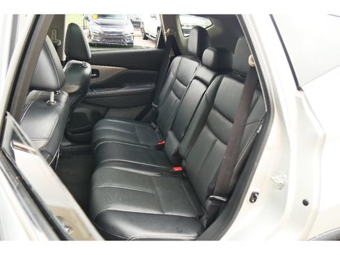 Used 2021 Nissan Murano SL w/ SL Moonroof Package AWD/4WD image 18