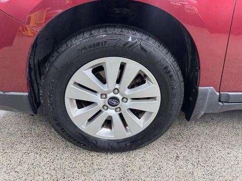 Used 2017 Subaru Outback 2.5i Premium image 33