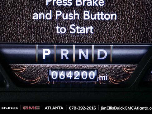 Used 2022 RAM 1500 Laramie AWD/4WD image 8