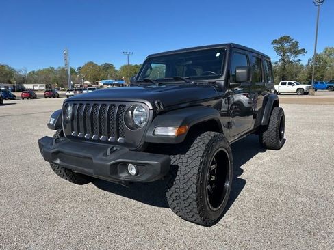 Certified 2021 Jeep Wrangler Unlimited Sport S image 3