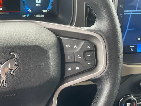 Used 2025 Ford Bronco Big Bend image 28