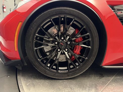 Used 2017 Chevrolet Corvette Z06 image 16