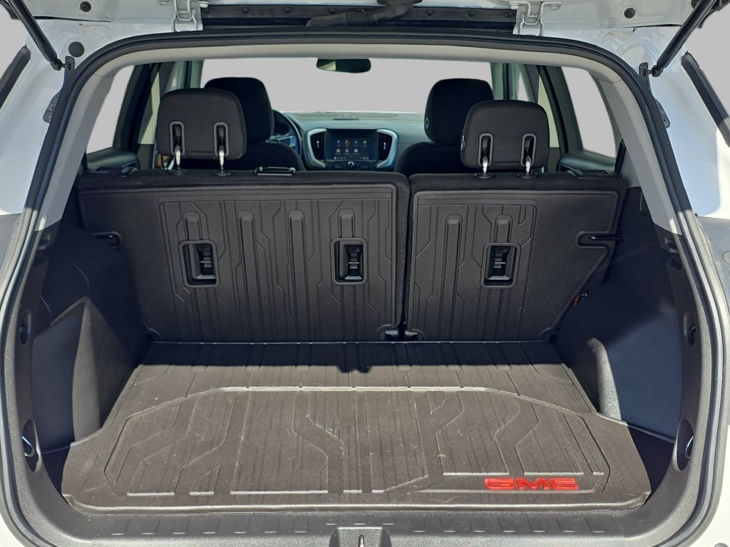 Certified 2020 GMC Terrain SLE w/ LPO, Floor Liner Package FWD image 13