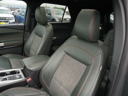 Used 2023 Ford Explorer Timberline w/ Timberline Technology Package image 10