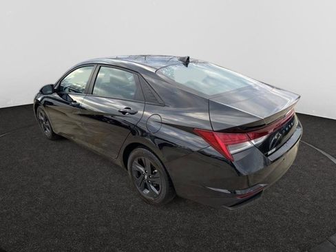 Used 2023 Hyundai Elantra Blue w/ Cargo Package image 5