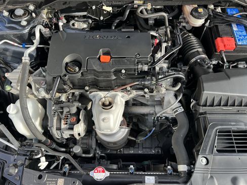 Used 2023 Honda Civic Sport image 25