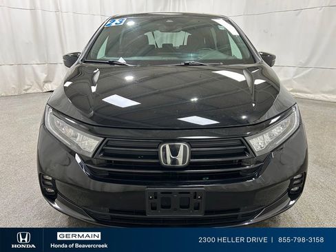 Used 2023 Honda Odyssey Sport image 3