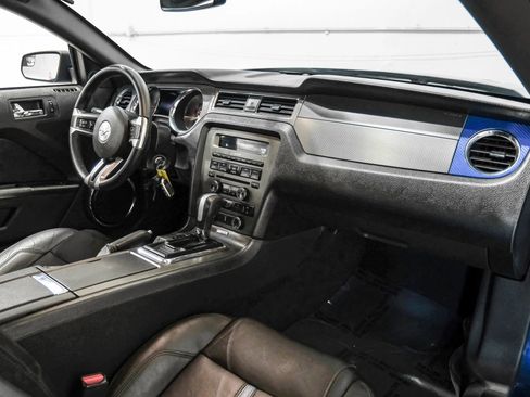 Used 2013 Ford Mustang GT Premium w/ Brembo Brake Pkg image 17